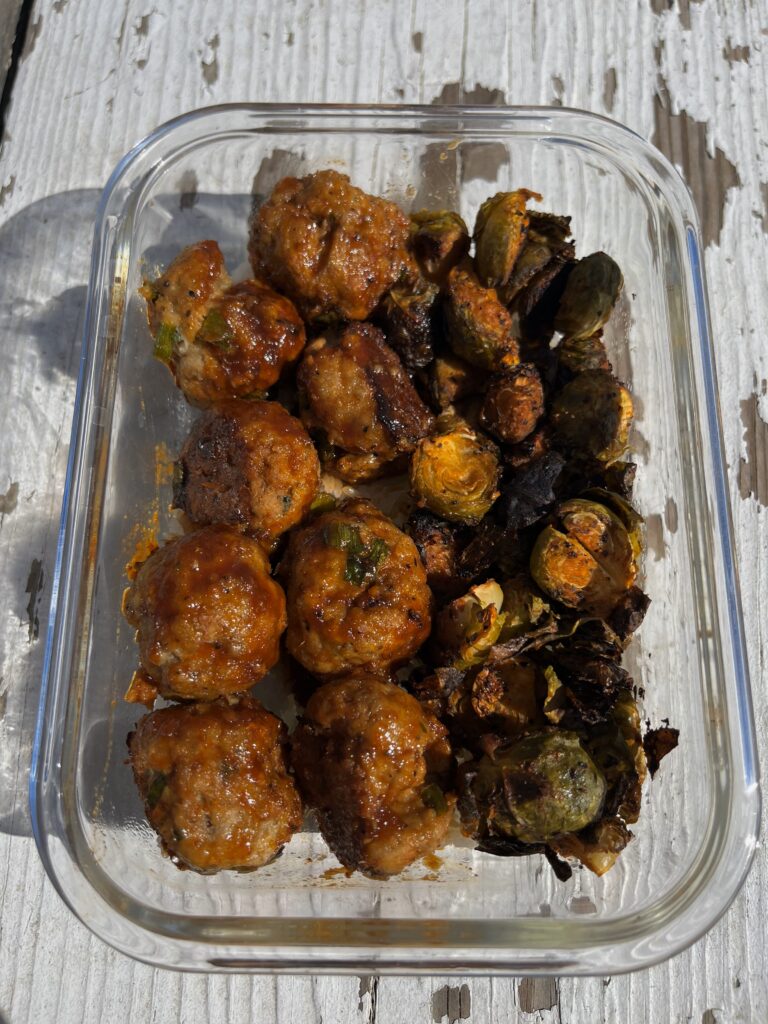 honey sriracha meatballs
