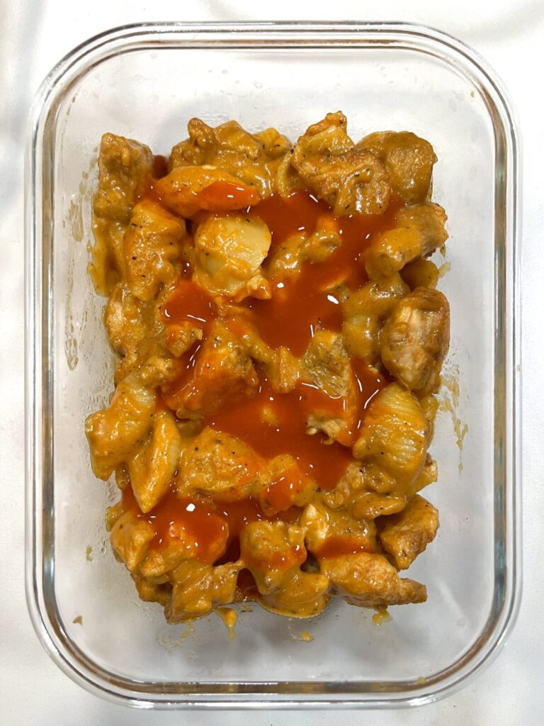 buffalo chicken gouda mac cheese